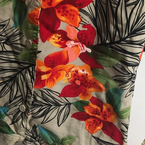 Vintage White Stag Floral Print Top, Small, EUC - Picture 4 of 6